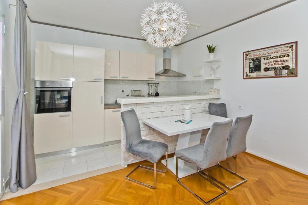 Villa Milton Luxe Hvar Χβαρ Εξωτερικό φωτογραφία